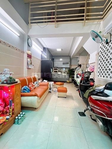 Nhà 4 lầu đẹp Cao Cấp hẻm cách Mặt tiền Đường Số 8 chỉ 20m, P11, Q.Gò 