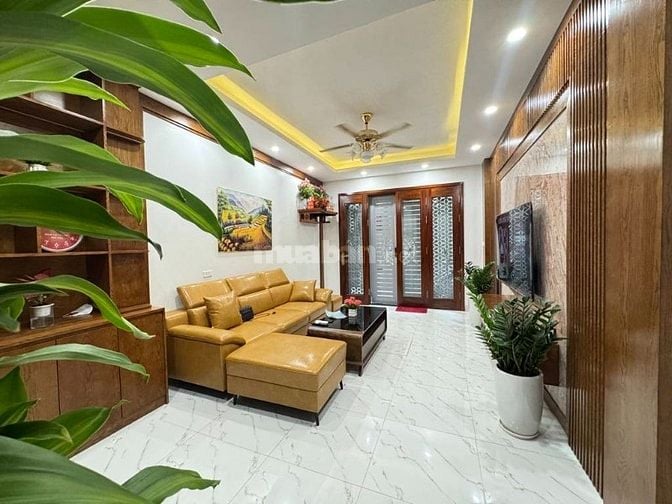 bán nhà TRUNG TÂM MỸ ĐÌNH - 40M² - 6 TỶ - ô tô đỗ