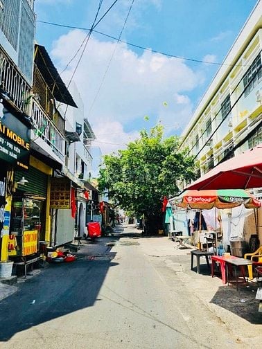 Bán nhà rẻ rộng hẻm xe hơi (6,8x12) 383/3 QUANG TRUNG p10 Gò Vấp 