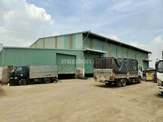 Cho thuê kho xưởng 2.000m2 ,vị trí đẹp Ấp 2, xã Đức Hòa Đông , Long An