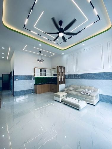 Kẹt tiền làm ăn cần bán căn nhà gần ngã 3 Giồng giá 900 triệu 