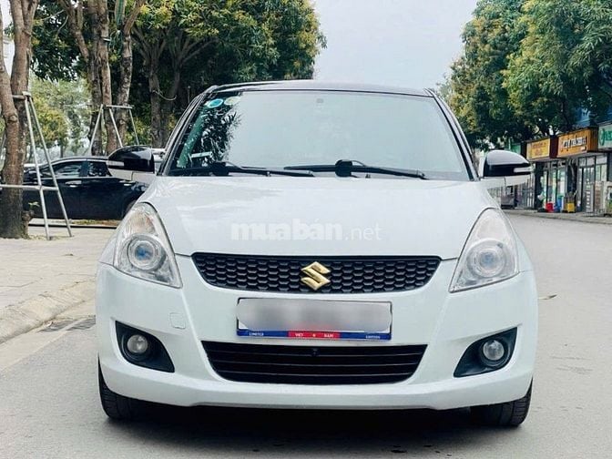 Bán Suzuki Swift Trắng SX 2015 1.4AT Bản Spenciel Logo Vàng