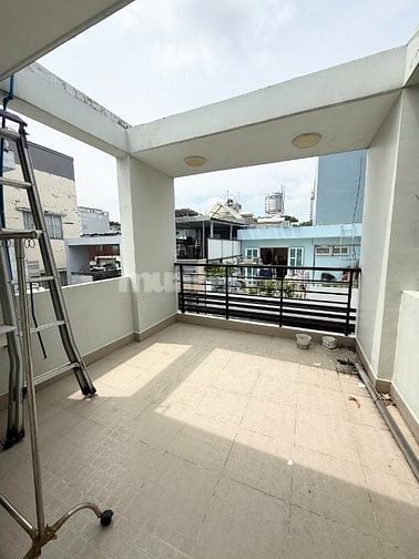 LÊ HỒNG PHONG TIẾP GIÁP Q5, Q10 4 TẦNG HẺM Ô TÔ 4M, 4 TẦNG MỚI TINH.