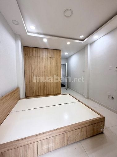 LÊ HỒNG PHONG TIẾP GIÁP Q5, Q10 4 TẦNG HẺM Ô TÔ 4M, 4 TẦNG MỚI TINH.