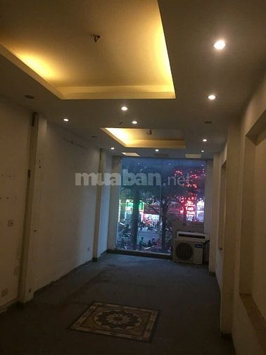 Cho thuê nhà mặt đường Hồ Tùng Mậu, Cầu Diễn, Hà Nội