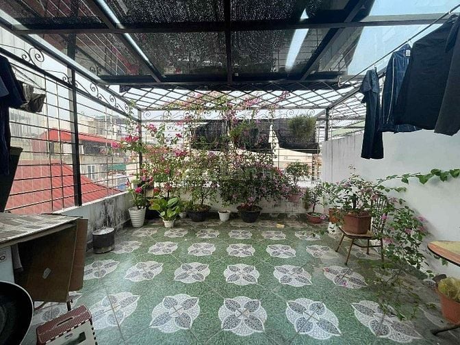 TÔI LÀ CHỦ NHÀ CẦN BÁN CĂN NHÀ tại XÃ ĐÀN 35 x 5 tầng 9,3 tỷ