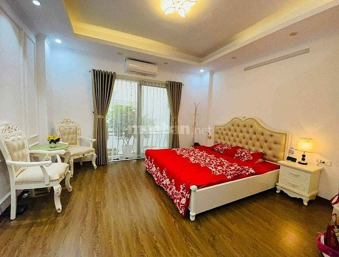 TÔI LÀ CHỦ NHÀ CẦN BÁN CĂN NHÀ tại XÃ ĐÀN 35 x 5 tầng 9,3 tỷ
