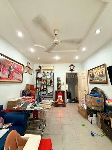 BÁN NHÀ MẶT TIỀN GIÁP QUẬN 10 GIÁ RẺ NHẤT KHU, 65M2, 5 TẦNG MỚI ĐẸP