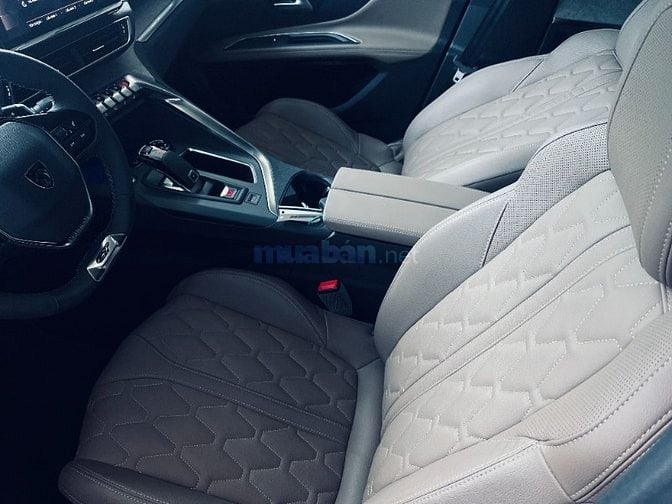Peugeot 3008 2025 Premium – SUV 5 chỗ mới 100%, giao ngay