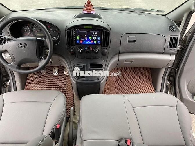 Hyundai Starex 2013 số tay máy xăng, tải van 6c