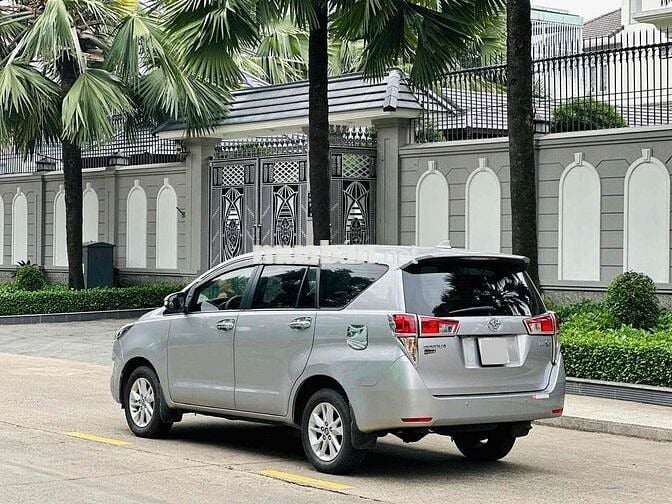 Toyota Innova 2.0E 2017_ 1 chủ biển trắng