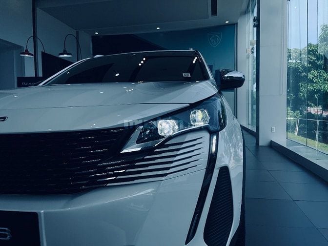 Peugeot 3008 2025 Premium – SUV 5 chỗ mới 100%, giao ngay
