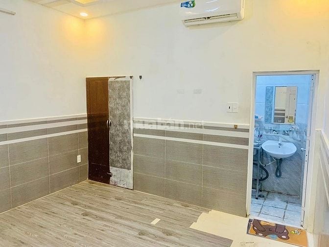 Bán CHDV mặt tiền KD Phạm Văn Chiêu, P16, Gò Vấp, 500m2, 8