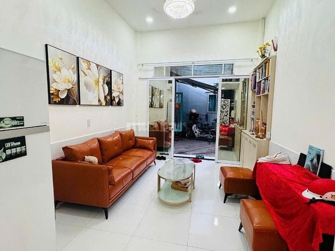 👉 Bán nhà Quận 3, giáp Quận 1, 43m², 2PN, full NT, sổ riêng, 5.99 tỷ