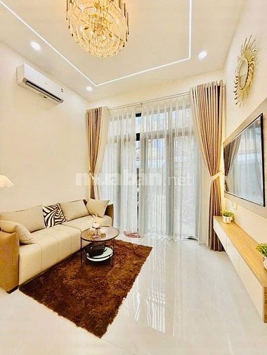Kẹt tiền Bán nhanh căn nhà 1tret1lau giá chỉ 1ty780 P.Tân Tạo,Bình Tân