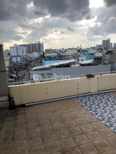 Cho thuê nhà mới xây mặt tiền đường Nguyễn Thị Định, TP. Thủ Đức 