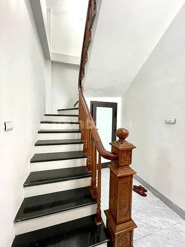 KIM NGƯU NHÀ ĐẸP 2 THOÁNG 60M2 CHỈ 5.5 TỶ 0812383898