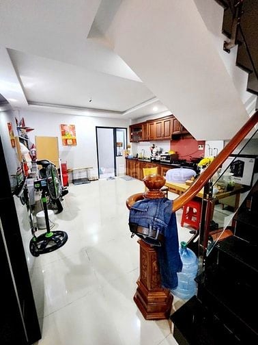 TỔNG HẠ 2 TỶ- NGÃ TƯ HÀNG XANH- HẺM XE TẢI 6M- 100m2- chỉ 16,x TỶ