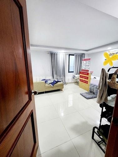 TỔNG HẠ 2 TỶ- NGÃ TƯ HÀNG XANH- HẺM XE TẢI 6M- 100m2- chỉ 16,x TỶ