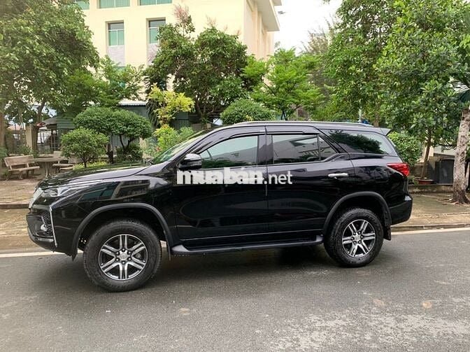 Toyota Fortuner 2022 2.4 4x2 AT - 50000 km