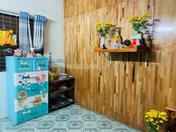 HẺM XE TẢI ĐỖ CỬA - XE HƠI 7 CHỖ NGỦ TRONG NHÀ - DƯƠNG CÔNG KHI