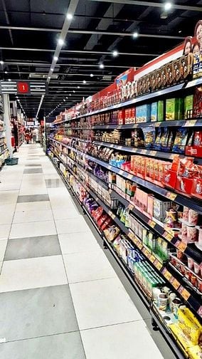 QUÝ 3 TỚI  CẦN TUYỂN THÊM NV BÁN HÀNG  ƯU TIÊN ( U30-40 ) CÓ CCCD NHẬN
