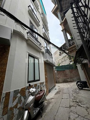 Bán nhà đẹp hiếm Hoàng Mai, DT 36m, 5 tầng, MT 5.2m, Giá rẻ 7.1 tỷ