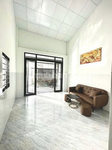 Bán căn nhà tại lê thị lơ, tân hiệp,hóc môn dt 109m2 giá 825 triệu
