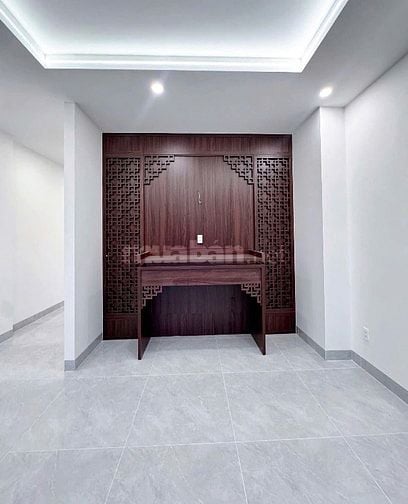 NHÀ MỚI XÂY 120M2 - 2,95 TỈ - 1 TRỆT 2 LẦU - 4PN,4WC - SỔ RIÊNG - TDM