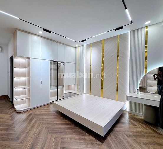 NHÀ MỚI XÂY 120M2 - 2,95 TỈ - 1 TRỆT 2 LẦU - 4PN,4WC - SỔ RIÊNG - TDM