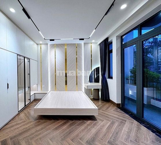NHÀ MỚI XÂY 120M2 - 2,95 TỈ - 1 TRỆT 2 LẦU - 4PN,4WC - SỔ RIÊNG - TDM