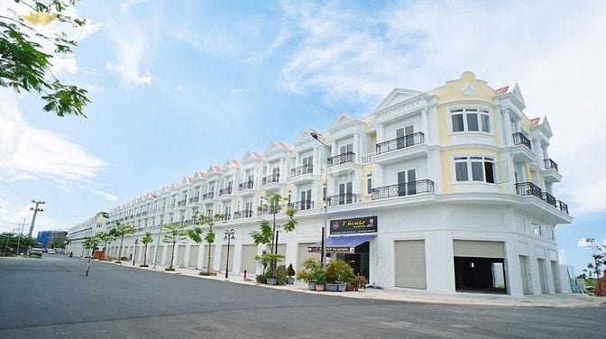  LÔ GÓC 2 MẶT TIỀN ĐẸP NHẤT NHÌ TIẾN LỘC GARDEN - ĐÔ THỊ NHƠN TRẠCH 