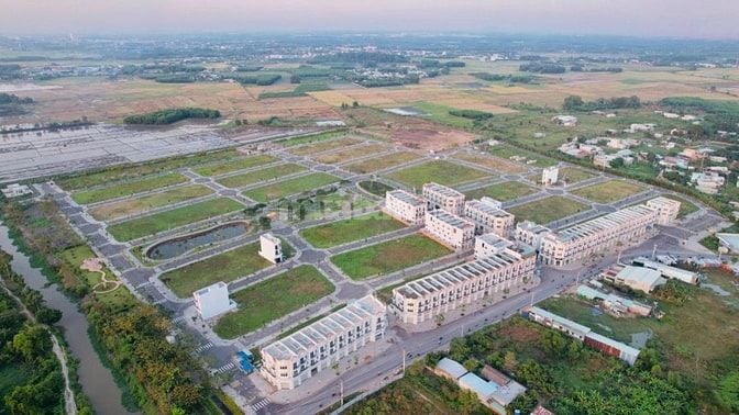  LÔ GÓC 2 MẶT TIỀN ĐẸP NHẤT NHÌ TIẾN LỘC GARDEN - ĐÔ THỊ NHƠN TRẠCH 