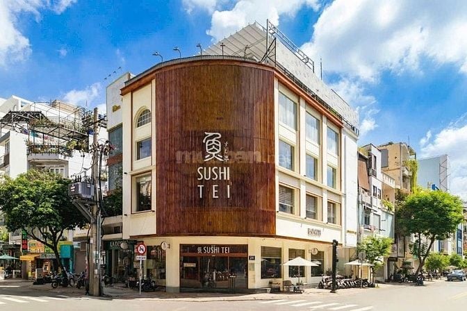 CẦN CHO THUÊ TÓA GÓC 2MT SIÊU VỊ TRÍ CAO THẮNG , Q3 : 19*9 , 5 TẤNG