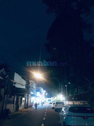 BÁN NHÀ MẶT TIỀN ĐƯỜNG 6, LINH CHIỂU. 79M2, 8 TỶ. LH: 0902631439