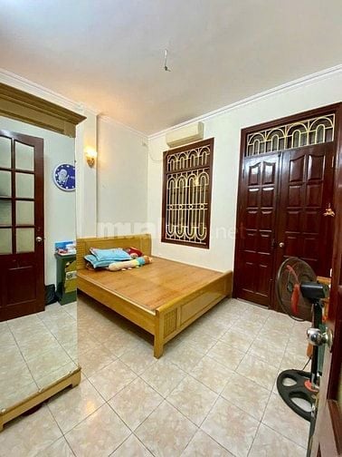 NHÀ ĐẸP THANH XUÂN Ngã Tư Sở 40m2, 4 Ngủ, NGÕ RỘNG,Gần Mặt Phố 8.59tỷ