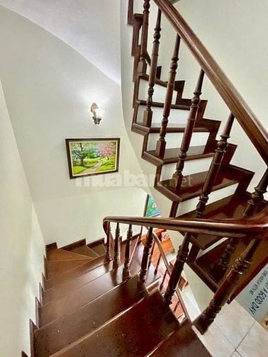 NHÀ ĐẸP THANH XUÂN Ngã Tư Sở 40m2, 4 Ngủ, NGÕ RỘNG,Gần Mặt Phố 8.59tỷ