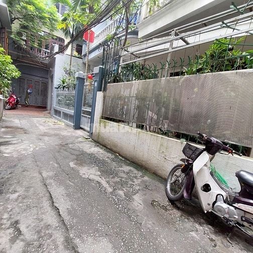 NHÀ ĐẸP THANH XUÂN Ngã Tư Sở 40m2, 4 Ngủ, NGÕ RỘNG,Gần Mặt Phố 8.59tỷ