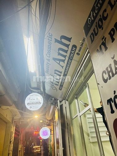  SANG NHƯỢNG SALON TÓC – CƠ HỘI CHO ANH CHỊ EM MÁU KIẾM TIỀN