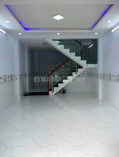 Chủ Nhà Cần Bán Gấp Căn Nhà Dọn Vào Ở Liền Được Luôn - Giá Bán 2tỷ 220