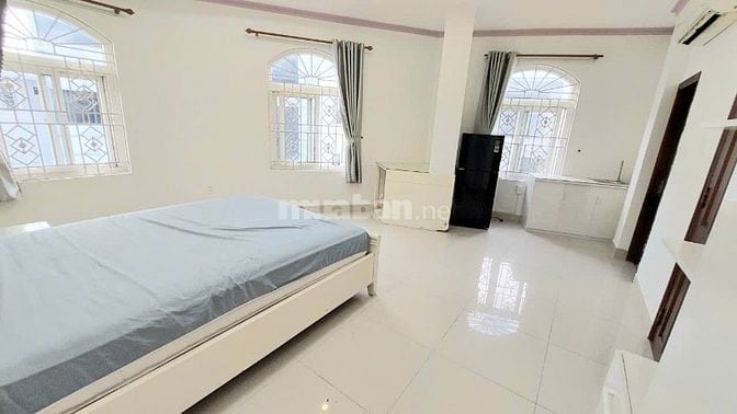 Bán khách sạn 36 phòng khu Trung Sơn đường số 7 giá chỉ 39,5 tỷ.