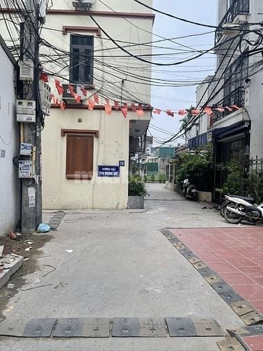 Bán mảnh đất Vĩnh Hưng - Hoàng Mai ô tô vào nhà, DT 60m2, mt 4.2, 6.05