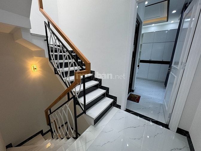 3 lầu full nội thất cao cấp hẻm ôtô 7 chỗ khu VIP Nguyễn Thượng Hiền