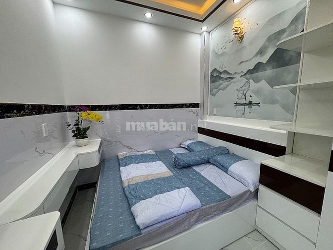 3 lầu full nội thất cao cấp hẻm ôtô 7 chỗ khu VIP Nguyễn Thượng Hiền