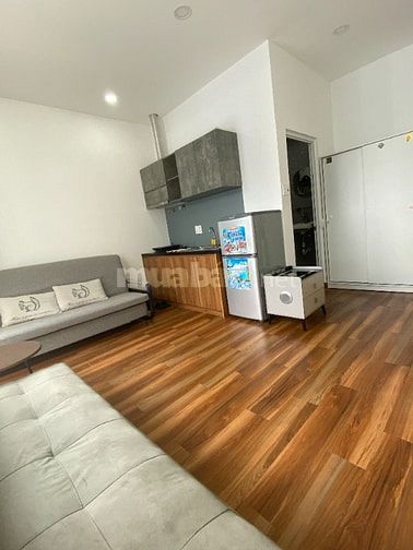 CHO THUÊ PHÒNG BAN CÔNG ĐẸP - ĐẦY ĐỦ TIỆN NGHI TẠI QUẬN 4 TPHCM