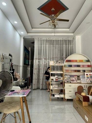 Hạ giá bán nhanh nhà 4 lầu Tân Hòa Đông đoạn giáp quận 6