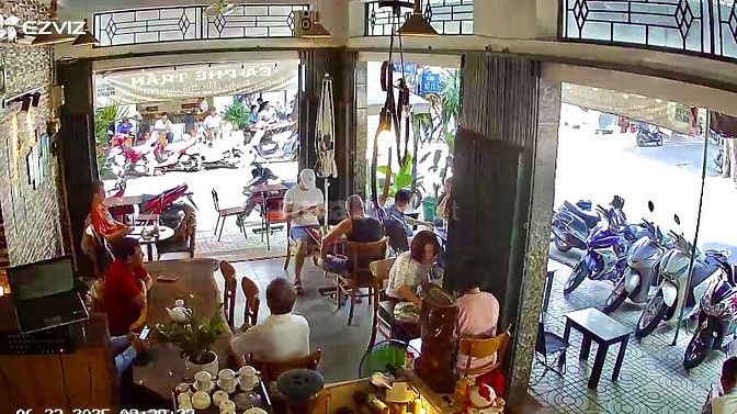 SANG QUÁN CAFE GÓC 2 MẶT TIỀN. VỊ TRÍ RẤT ĐẸP. GIÁ CHỐT RẺ