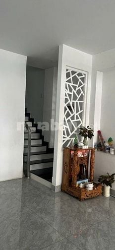 Bán nhà 5x2m 1 hầm 3 lầu, KDC Dương Hồng xã Bình Hưng Bình Chánh