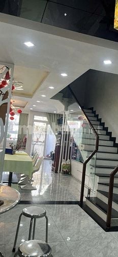 Bán nhà 5x2m 1 hầm 3 lầu, KDC Dương Hồng xã Bình Hưng Bình Chánh