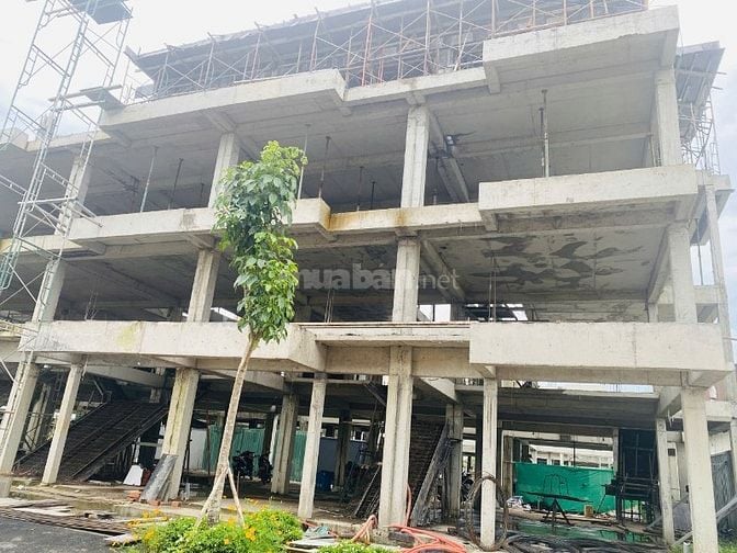 Bán nhà phố gần chợ Bình Chánh, pháp lý sạch , giá chỉ 4,7 tỷ 